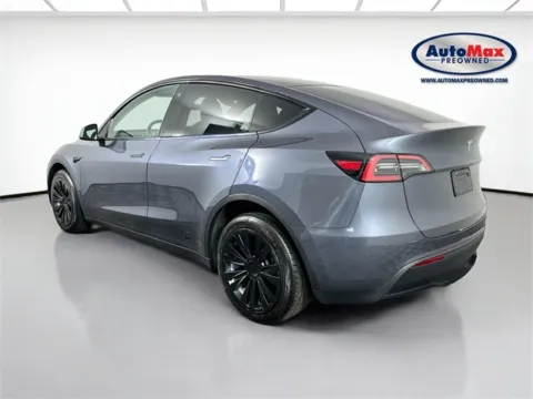 More photos of 2023 Tesla Model Y Long Range at AutoMax Preowned Framingham, MA
