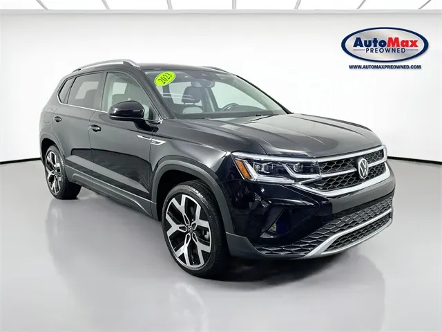 Black 2022 Volkswagen Taos 1.5T SEL for sale in Framingham, MA