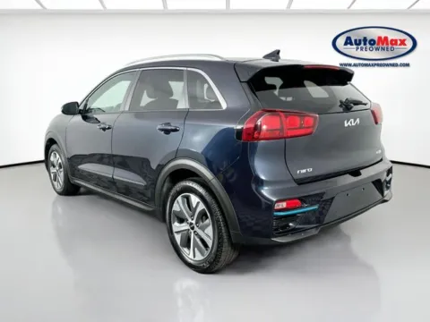 More photos of 2022 Kia Niro EV EX at AutoMax Preowned Framingham, MA