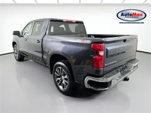 More photos of 2022 Chevrolet Silverado 1500 LT at AutoMax Preowned Framingham, MA