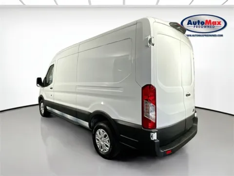 More photos of 2023 Ford E-Transit-350 at AutoMax Preowned Framingham, MA