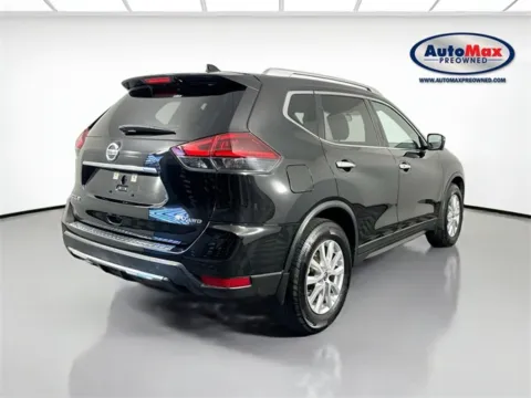 Photos of 2018 Nissan Rogue SV for sale in Framingham, MA at AutoMax Preowned Framingham
