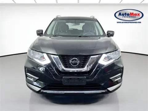 More photos of 2018 Nissan Rogue SV at AutoMax Preowned Framingham, MA