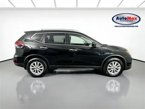 More photos of 2018 Nissan Rogue SV at AutoMax Preowned Framingham, MA