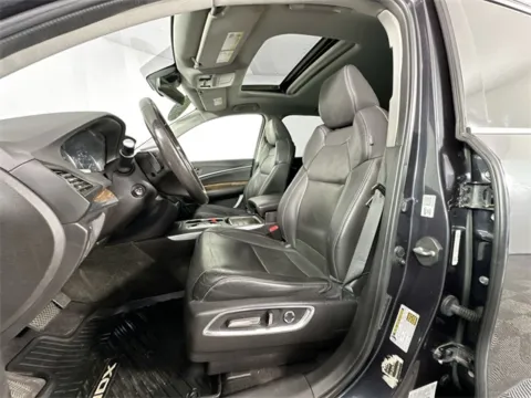 More photos of 2019 Acura MDX 3.5L Technology Package at AutoMax Preowned Framingham, MA