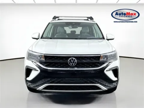 Photos of 2022 Volkswagen Taos 1.5T SE for sale in Framingham, MA at AutoMax Preowned Framingham