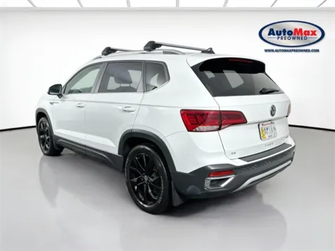 More photos of 2022 Volkswagen Taos 1.5T SE at AutoMax Preowned Framingham, MA