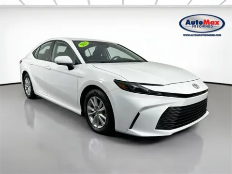 White 2025 Toyota Camry SE for sale in Framingham, MA