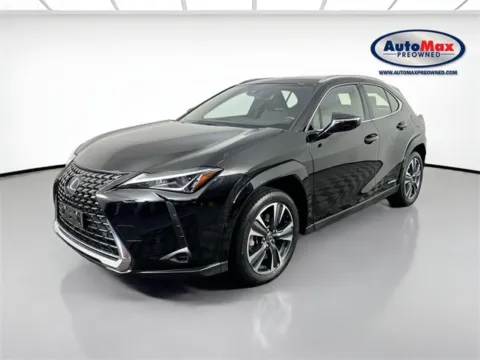 More photos of 2022 Lexus UX 250h Base at AutoMax Preowned Framingham, MA