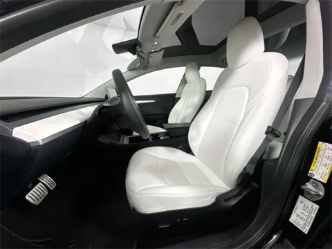More photos of 2023 Tesla Model 3 Performance at AutoMax Preowned Framingham, MA