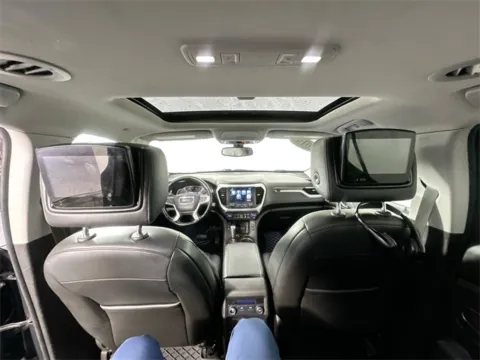 More photos of 2019 GMC Acadia SLT-1 at AutoMax Preowned Framingham, MA