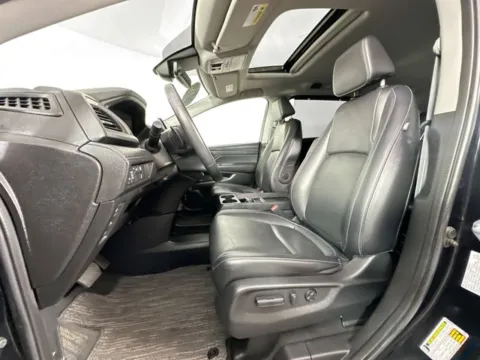 More photos of 2023 Honda Odyssey EX-L at AutoMax Preowned Framingham, MA