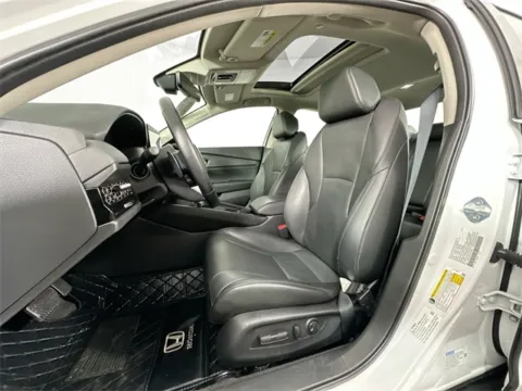 More photos of 2025 Honda Accord Hybrid Touring at AutoMax Preowned Framingham, MA