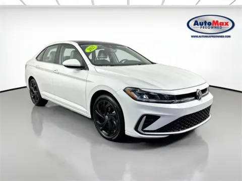 White 2025 Volkswagen Jetta 1.5T SE for sale in Framingham, MA