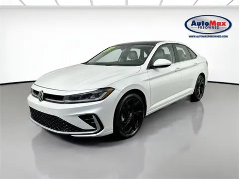 Another view of 2025 Volkswagen Jetta 1.5T SE for sale in Framingham, MA at AutoMax Preowned Framingham