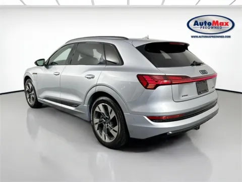 More photos of 2022 Audi e-tron Premium at AutoMax Preowned Framingham, MA