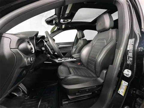 More photos of 2023 Alfa Romeo Stelvio Veloce at AutoMax Preowned Framingham, MA