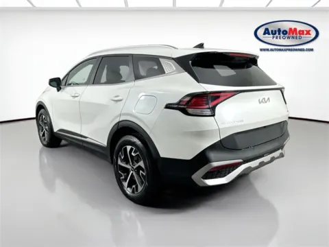 More photos of 2023 Kia Sportage Hybrid EX at AutoMax Preowned Framingham, MA