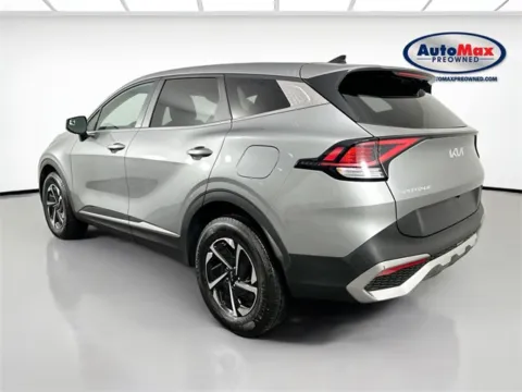 More photos of 2023 Kia Sportage Hybrid LX at AutoMax Preowned Framingham, MA