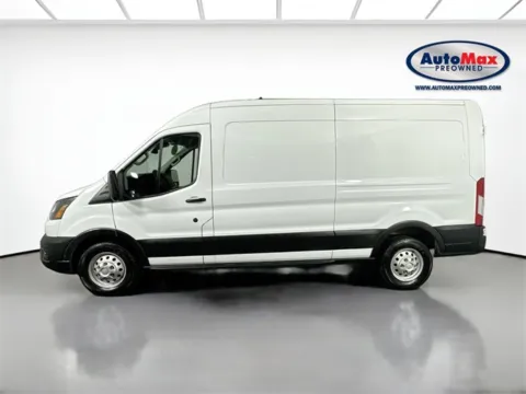 More photos of 2023 Ford Transit-250 at AutoMax Preowned Framingham, MA