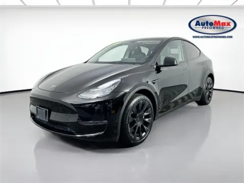 More photos of 2023 Tesla Model Y Long Range at AutoMax Preowned Framingham, MA
