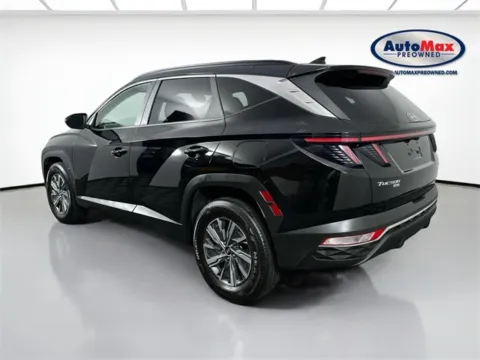 More photos of 2022 Hyundai Tucson Hybrid Blue at AutoMax Preowned Framingham, MA