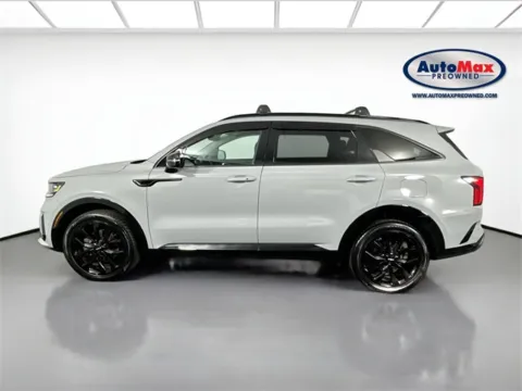 More photos of 2023 Kia Sorento SX at AutoMax Preowned Framingham, MA