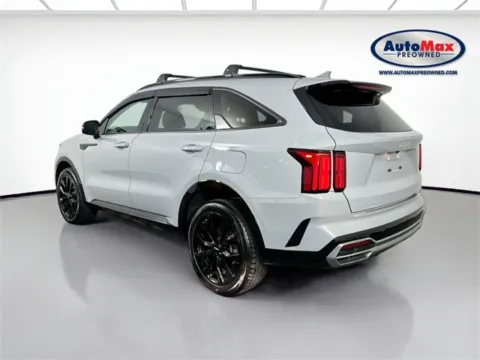 More photos of 2023 Kia Sorento SX at AutoMax Preowned Framingham, MA