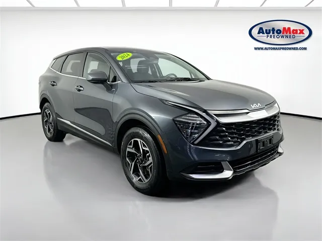 2024 Kia Sportage LX's photo