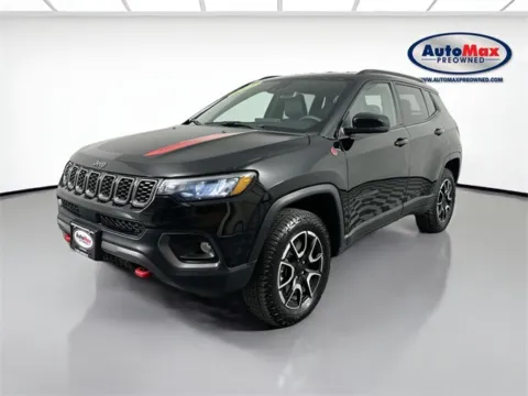 More photos of 2024 Jeep Compass Trailhawk at AutoMax Marlborough, MA
