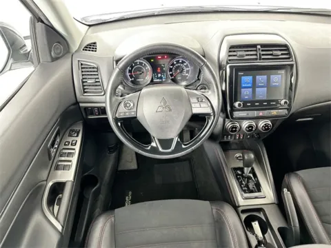 More photos of 2024 Mitsubishi Outlander Sport 2.0 SE at AutoMax Marlborough, MA