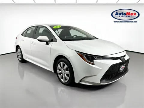 White 2021 Toyota Corolla LE for sale in Marlborough, MA