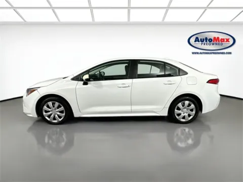 More photos of 2021 Toyota Corolla LE at AutoMax Marlborough, MA