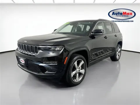 More photos of 2022 Jeep Grand Cherokee Limited at AutoMax Marlborough, MA