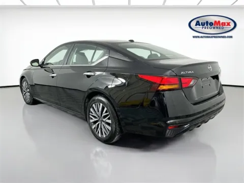 More photos of 2023 Nissan Altima 2.5 SV at AutoMax Marlborough, MA