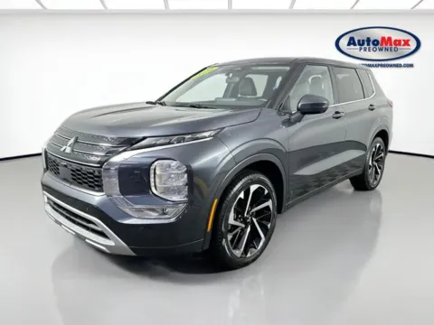 More photos of 2024 Mitsubishi Outlander SE at AutoMax Marlborough, MA