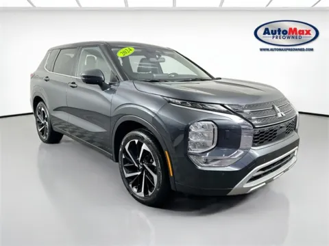 Gray 2024 Mitsubishi Outlander SE Black Edition w/Pano Roof for sale in Marlborough, MA
