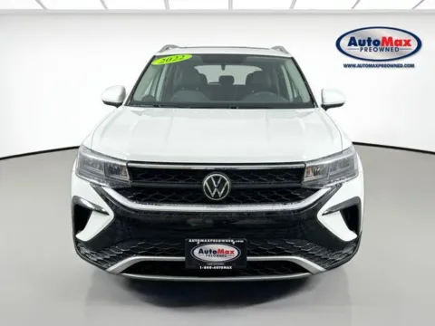 More photos of 2022 Volkswagen Taos 1.5T SE at AutoMax Marlborough, MA