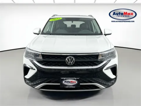 More photos of 2022 Volkswagen Taos 1.5T SE at AutoMax Marlborough, MA