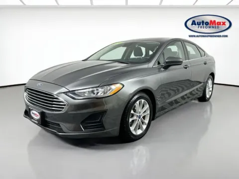 More photos of 2020 Ford Fusion SE at AutoMax Marlborough, MA