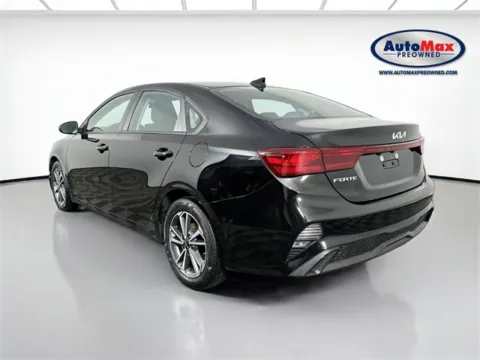 More photos of 2023 Kia Forte LXS at AutoMax Marlborough, MA