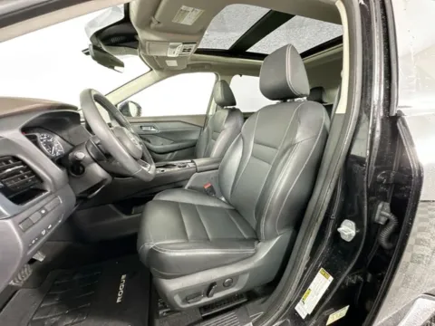 More photos of 2023 Nissan Rogue SL at AutoMax Marlborough, MA