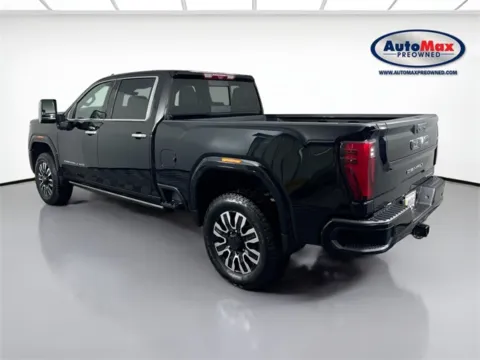 More photos of 2024 GMC Sierra 2500HD Denali Ultimate at AutoMax Marlborough, MA