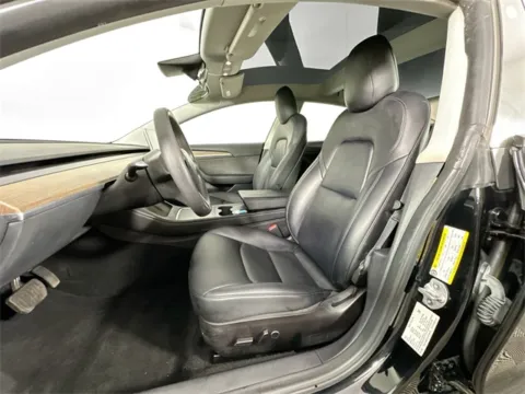 More photos of 2023 Tesla Model 3 at AutoMax Marlborough, MA