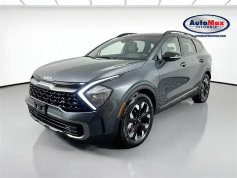 More photos of 2023 Kia Sportage Plug-In Hybrid X-Line at AutoMax Marlborough, MA