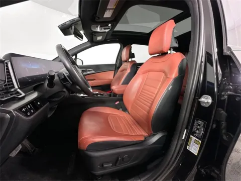 More photos of 2023 Kia Sportage Hybrid SX-Prestige at AutoMax Marlborough, MA