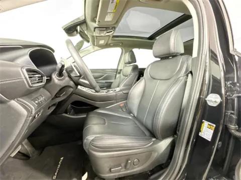 More photos of 2023 Hyundai Santa Fe Hybrid SEL Premium at AutoMax Marlborough, MA