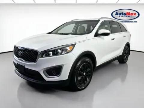 More photos of 2017 Kia Sorento LX at AutoMax Marlborough, MA