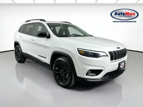White 2023 Jeep Cherokee Altitude for sale in Marlborough, MA