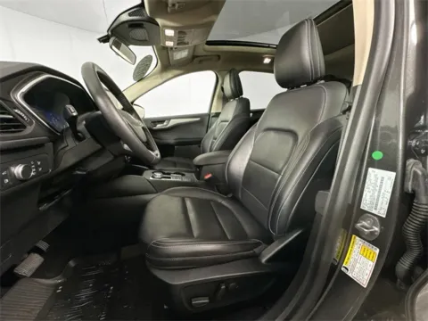 More photos of 2020 Ford Escape SE Sport Hybrid at AutoMax Marlborough, MA